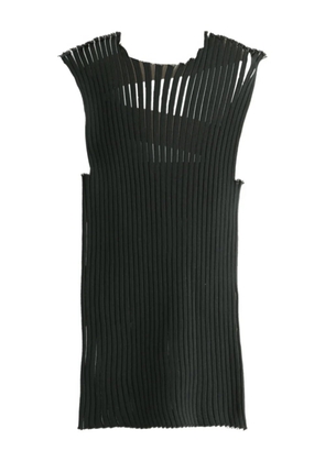 Issey Miyake pleated sleeveless top - Black