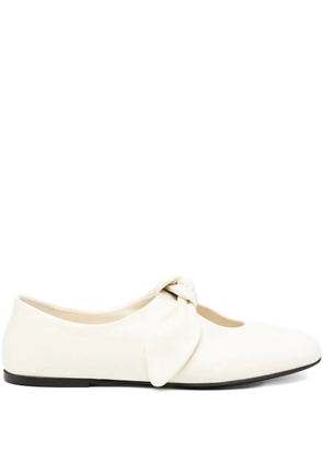 CO COLLECTION bow-embellished leather flats - Neutrals