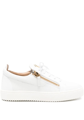 Giuseppe Zanotti Frankie zip-fastening lace-up sneakers - White