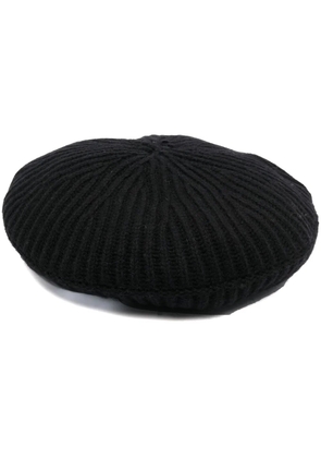 GANNI ribbed logo-patch beret - Black