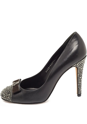 Gina pre-owned 110mm crystal-embellished leather pumps - Black