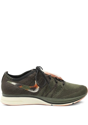 Nike Vintage Flyknit sneakers - Green