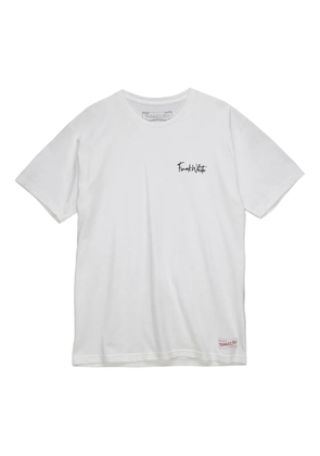 Mitchell & Ness Legacy Reborn T-shirt - White