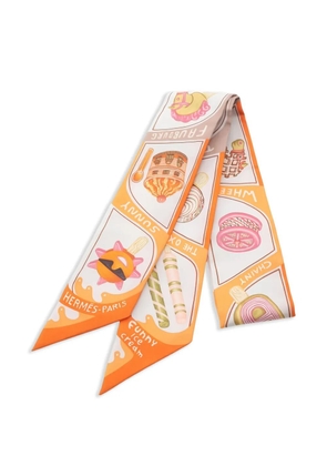 Hermès Pre-Owned 2020s printed scarf - White