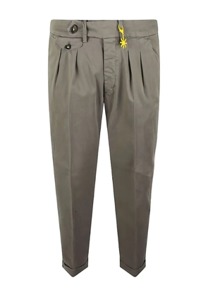 Manuel Ritz pleated-cuffed trousers - 25329037 GREEN