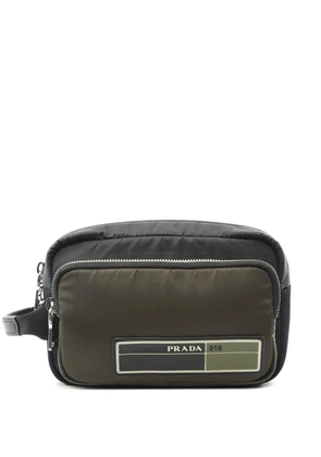 Prada Pre-Owned 2013-2025 Tessuto Multi Pocket Logo clutch bag - Black