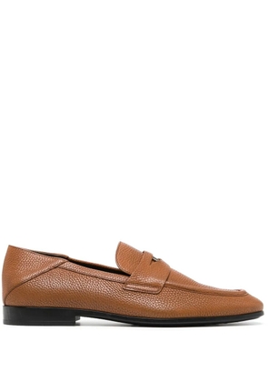 Tod's logo-plaque leather penny loafers - Brown