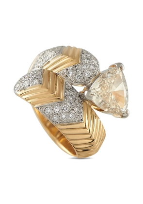LB Exclusive 18K yellow gold diamond ring