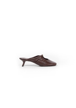 Pebble Soft Mules in Nappa Lambskin