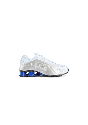 Shox R4 Sneakers