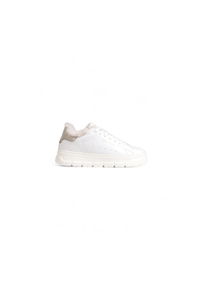 White Leather Sneaker - EU39/US9