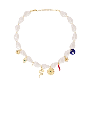 petit moments Spicy Charm Necklace in Ivory.