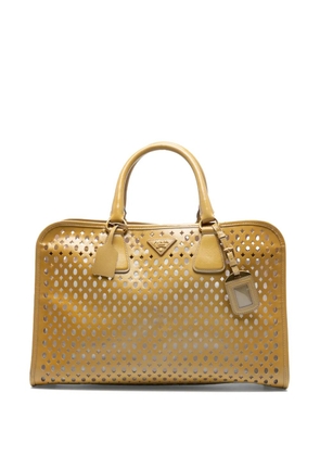 Prada Pre-Owned 2000-2025 Saffiano Vernice Fori Perforated tote bag - Yellow