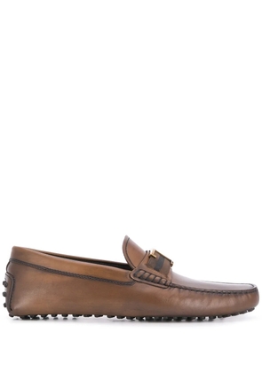 Tod's T plaque loafers - Brown