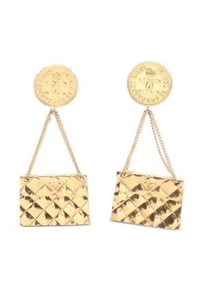 CHANEL Pre-Owned 1986-1988 Matelasse coin earrings - Gold