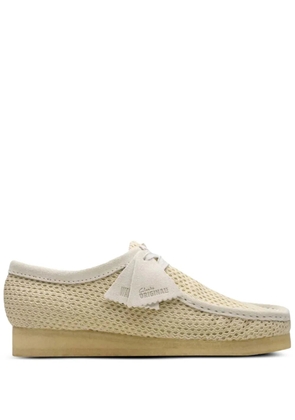 Clarks Originals Wallabee 'OFF WHITE MESH' desert boots - Neutrals