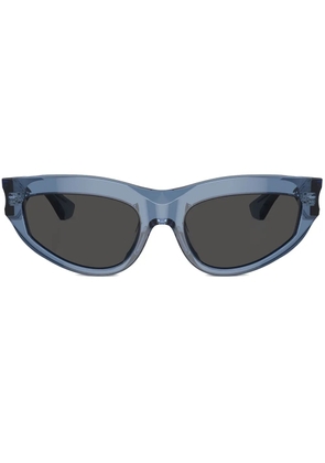 Burberry Eyewear transparent cat-eye sunglasses - Blue