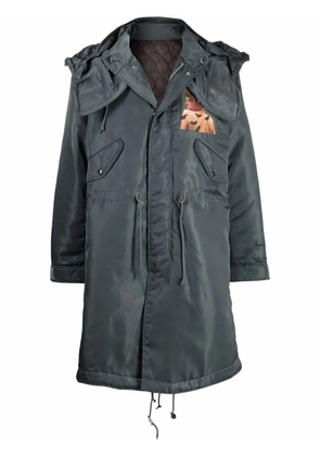 Undercover painterly-print hooded parka - Green