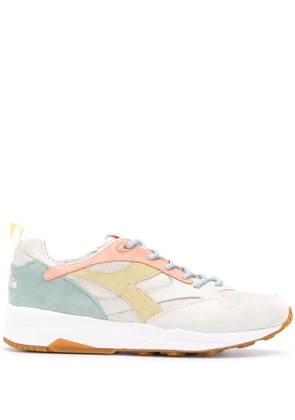 Diadora colour block sneakers - Neutrals
