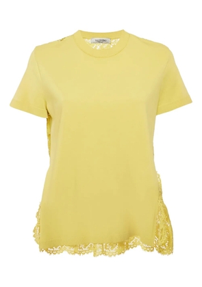 Valentino Garavani Pre-Owned lace-trimmed short-sleeved top - Yellow