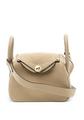 Hermès Pre-Owned 2024 mini Lindy shoulder bag - Neutrals