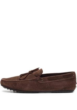 Tod's Vintage pre-owned suede boat shoes - Brown