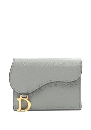 Christian Dior Pre-Owned 2000-2025 Grained Calfskin Saddle Trifold Wallet small wallets - Grey