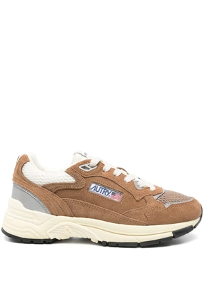 Autry Hyperway sneakers - Brown