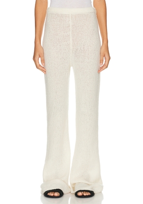 The Row Gregori Pant in Greige - Ivory. Size L (also in ).