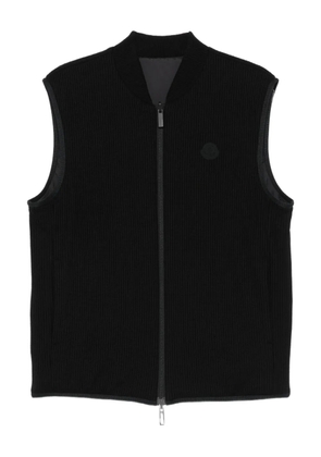 Moncler logo-patch jacket - Black