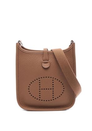 Hermès Pre-Owned 2025 Evelyn TPM perforated shoulder Bag - Brown