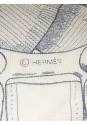 Hermès Pre-Owned 2010s Cavalcadour Fleuri scarf - Neutrals