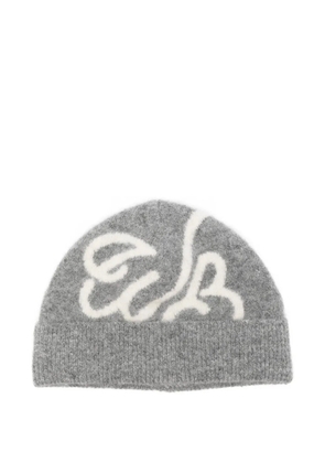 WRSTBHVR Fionn logo-embroidered beanie hat - Grey