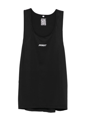 Family First logo performance top - Black