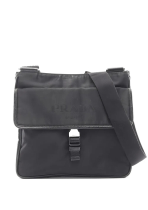 Prada Pre-Owned 2000s logo-plaque shoulder bag - Black