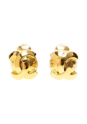 CHANEL Pre-Owned 1971-1980 interlocking-CC clip-on earrings - Gold