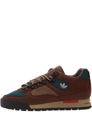 adidas Grisedale Spzl logo-print sneakers - Brown