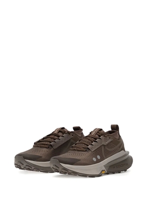 Nike Zegama 2 perforated sneakers - Brown