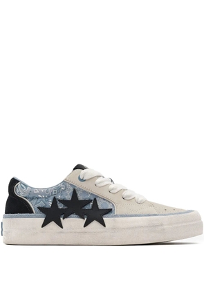 AMIRI bandana star skate trainers - White