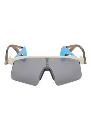 Oakley Stunt Wing geometric sunglasses - Neutrals