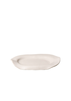 SIN Manta Oval Platter in Cream.