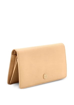 CHANEL Pre-Owned CC Button Bi-Fold Wallet Leather Long small wallets - Neutrals