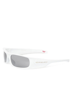 Oakley Highland rectangle sunglasses - White