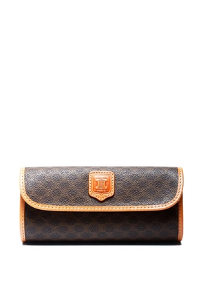 Celine Pre-Owned 1990s Macadam logo-plaque pouch - Brown