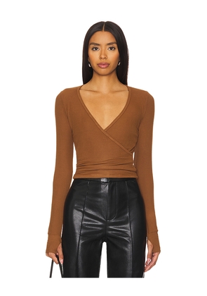 Michael Lauren Fairbanks Surplice Deep V Long Sleeve W/ Thumbhole Top in Brown. Size XL. Also in XS.
