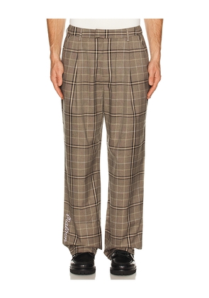 Malbon Golf Emmett Pant in Brown. Size L. Also in M, S, XL/1X.