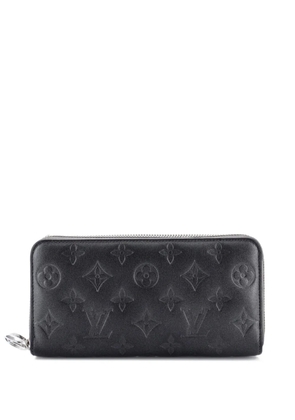 Louis Vuitton Pre-Owned Coussin Zippy Wallet Monogram Embossed Lambskin small wallets - Grey