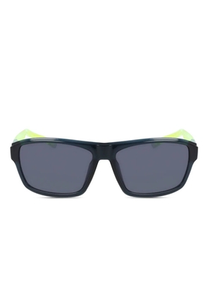 Nike Livefree Tempo rectangle sunglasses - Blue