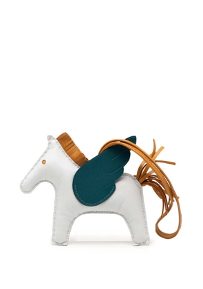 Hermès Pre-Owned 2021 Milo Lambskin and Swift GriGri Rodeo Pegasus Bag Charm key chain - Blue