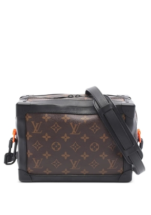Louis Vuitton Pre-Owned 2018 Soft Trunk shoulder bag - Brown
